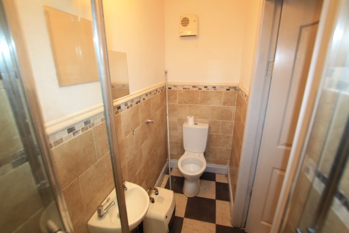Bathroom 4