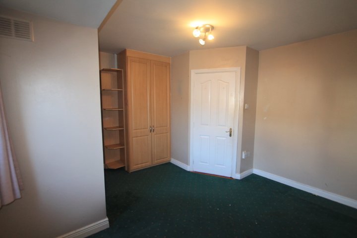 Bedroom 3 fifth photo