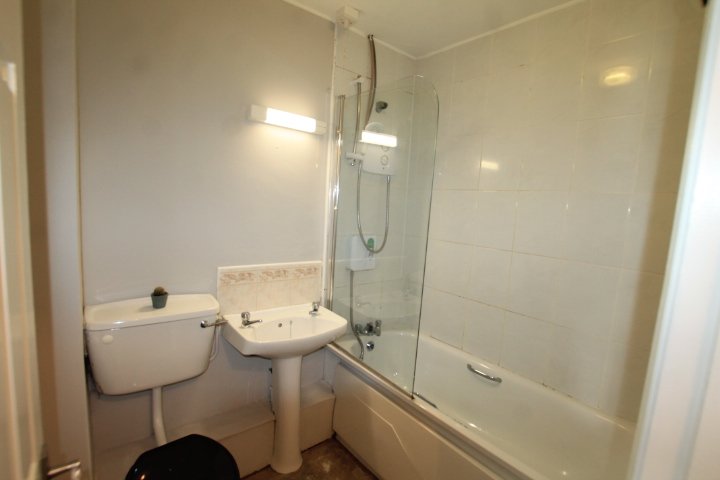 Bathroom 5