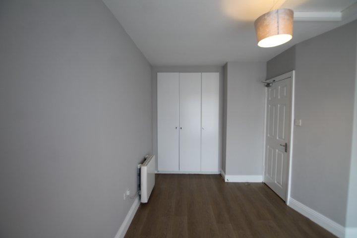 Bedroom 1 Forth Photo