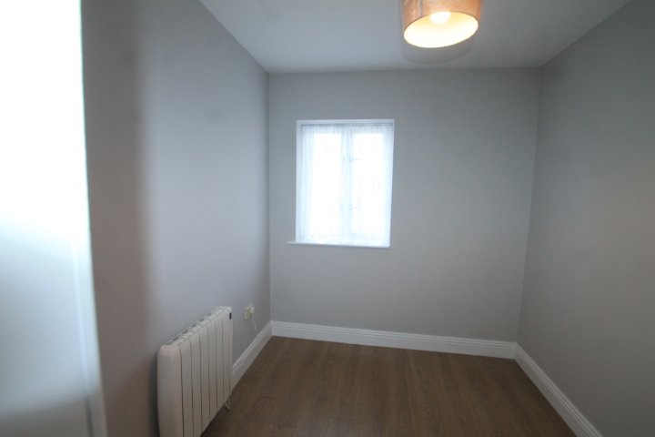 Bedroom 2 Fifth Photo