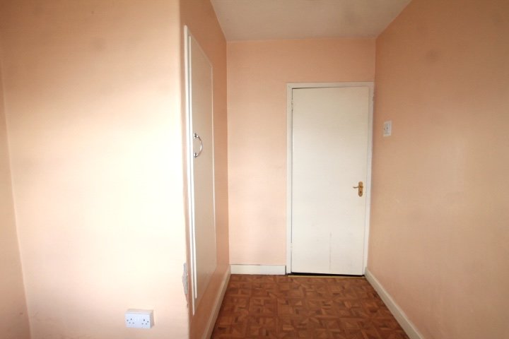 Boxroom 2